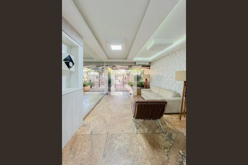Робоче місце та 1 спальня: квартира 61 м² — photo 32