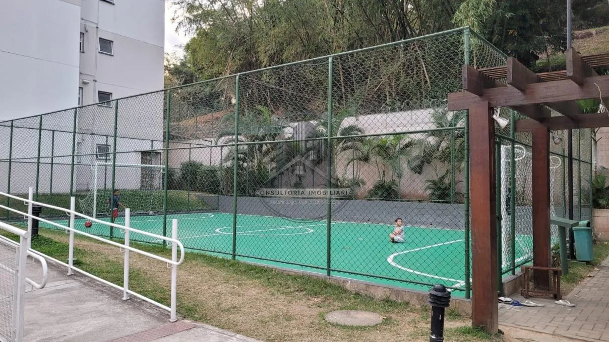 Apartamento de 1 quarto com piso de madeira ou laminado — photo 22