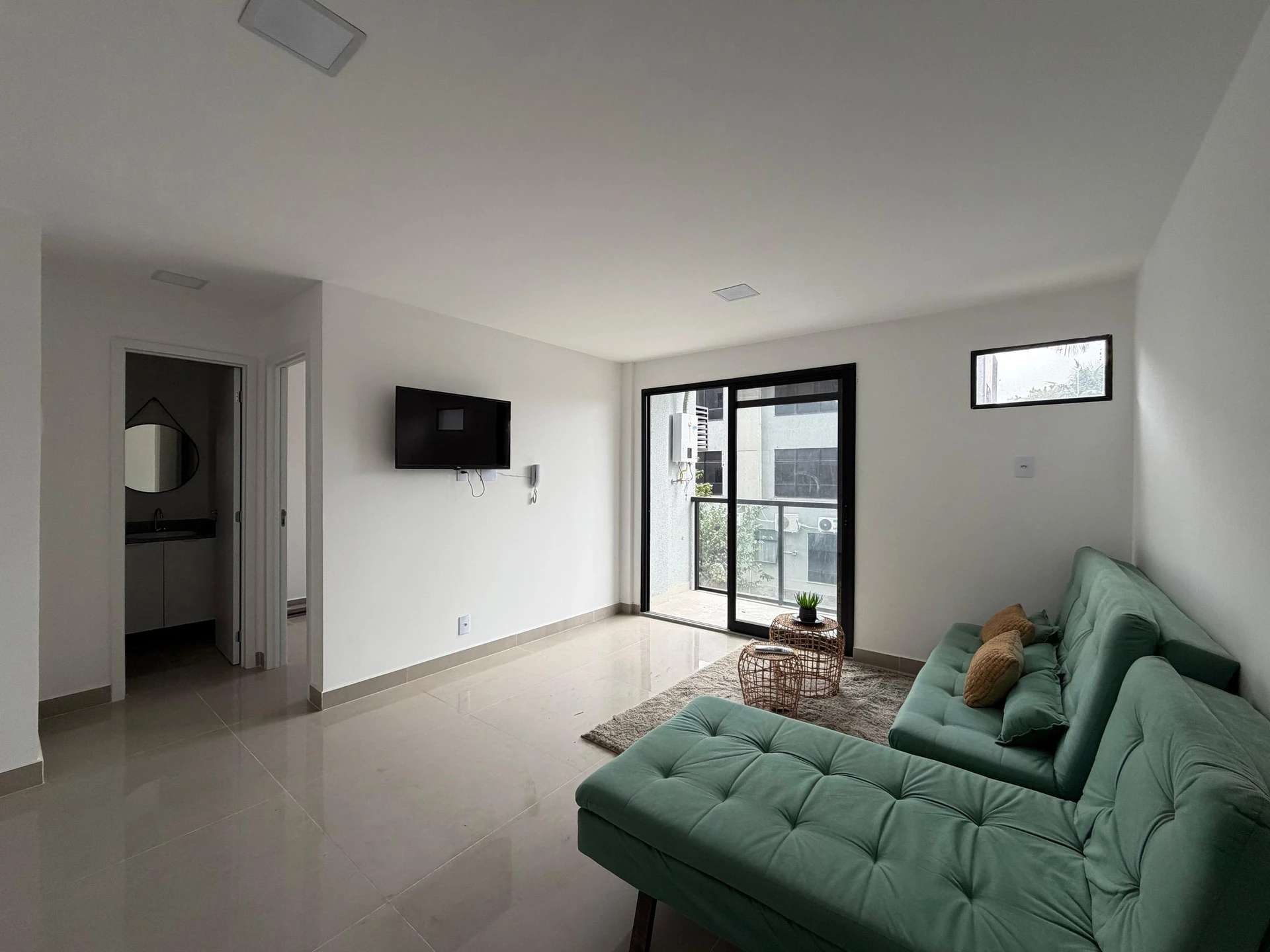 Apartamento amueblado de 1 dormitorio y cocina integrada — photo 12