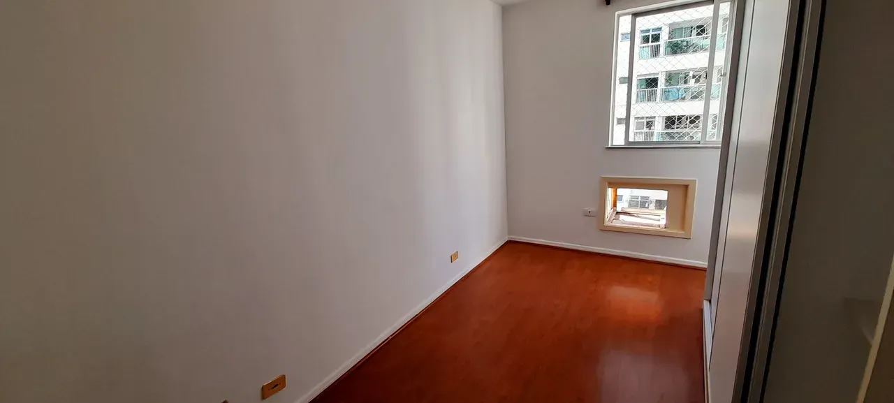 Furnished 2-bedroom apartment with 77 m² — photo 12