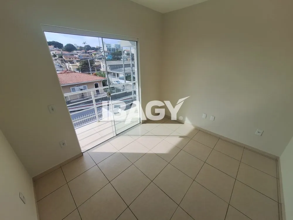 House with 3 bedrooms, 2 parking spaces and balcony grill — photo 22