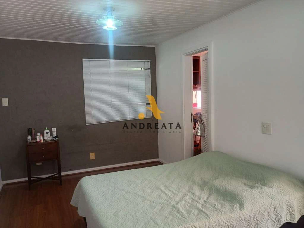 Closed-condominium house with 4 bedrooms and gas stove — photo 13