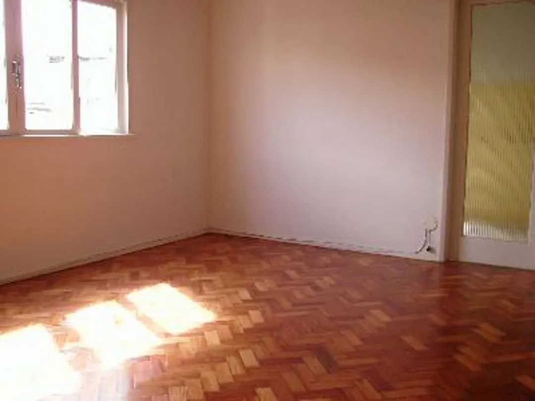Apartment, 68 m², with wood or laminate floors — photo 16