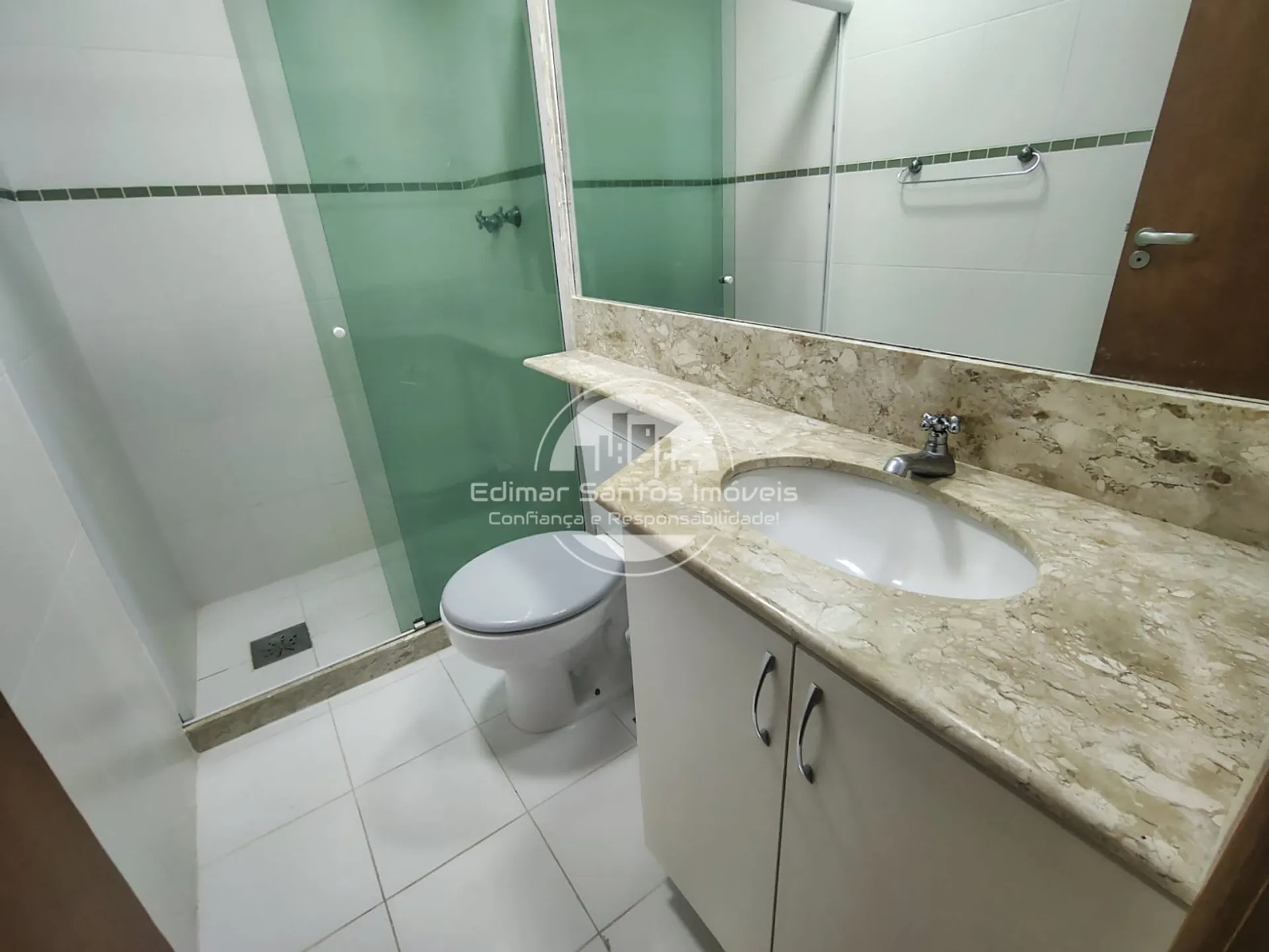 Квартира: 3 спальні, 1 з власною ванною кімнатою, 83 м² — photo 4