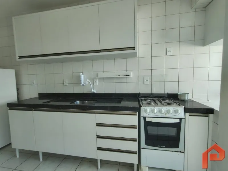 Apartamento de 90 m² con 2 dormitorios y ducha de vidrio — photo 3
