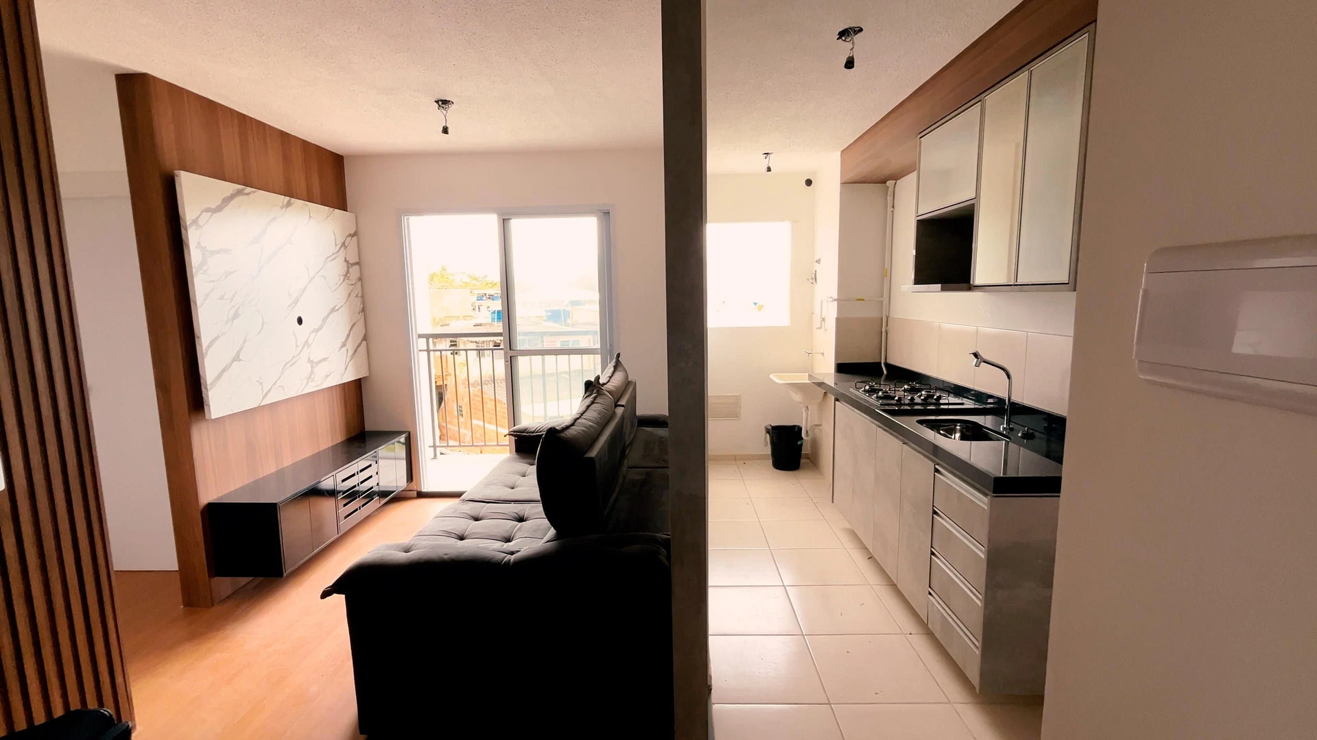 Apartamento mobiliado com varanda e churrasqueira na sacada — photo 9