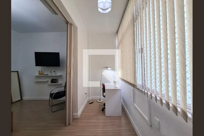 Furnished apartment, 40 m², with a home office — photo 18