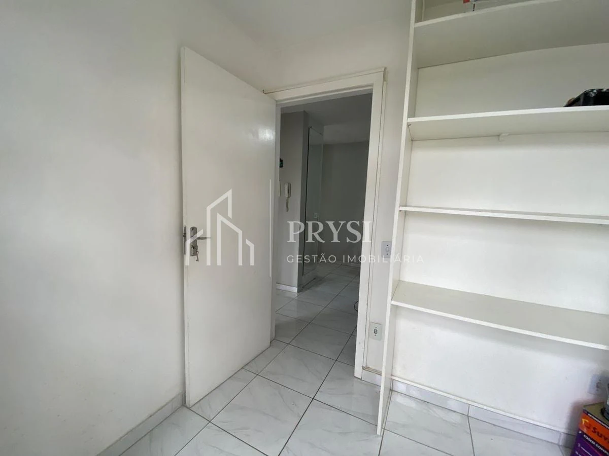 Furnished 2-bedroom apartment with private BBQ — photo 14