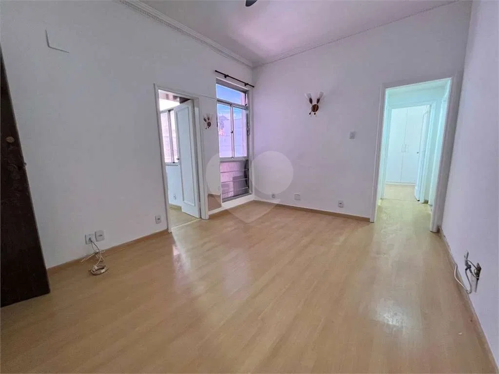 Apartamento com piso de madeira ou laminado, Tijuca — photo 11