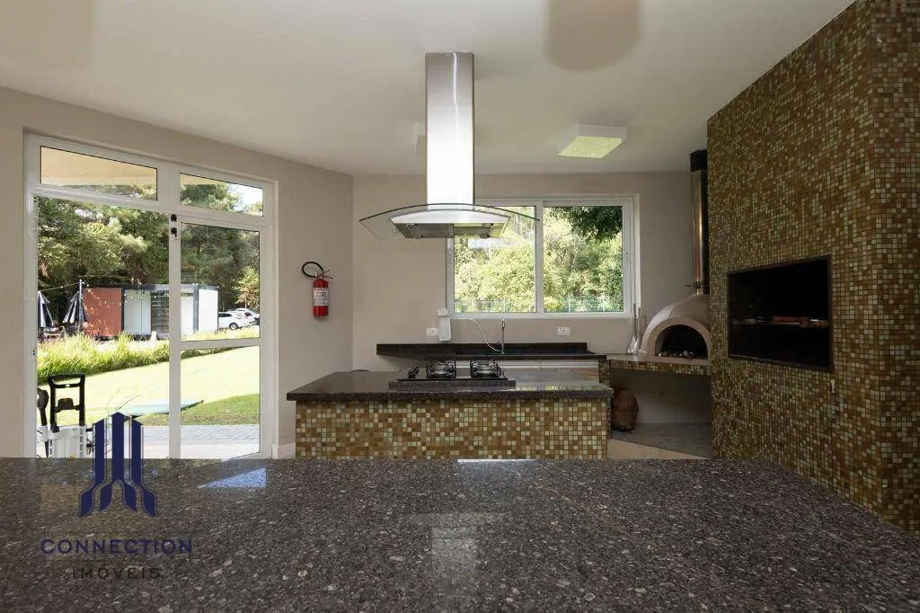 Furnished house 649 m² with 4 en-suite bedrooms — photo 39