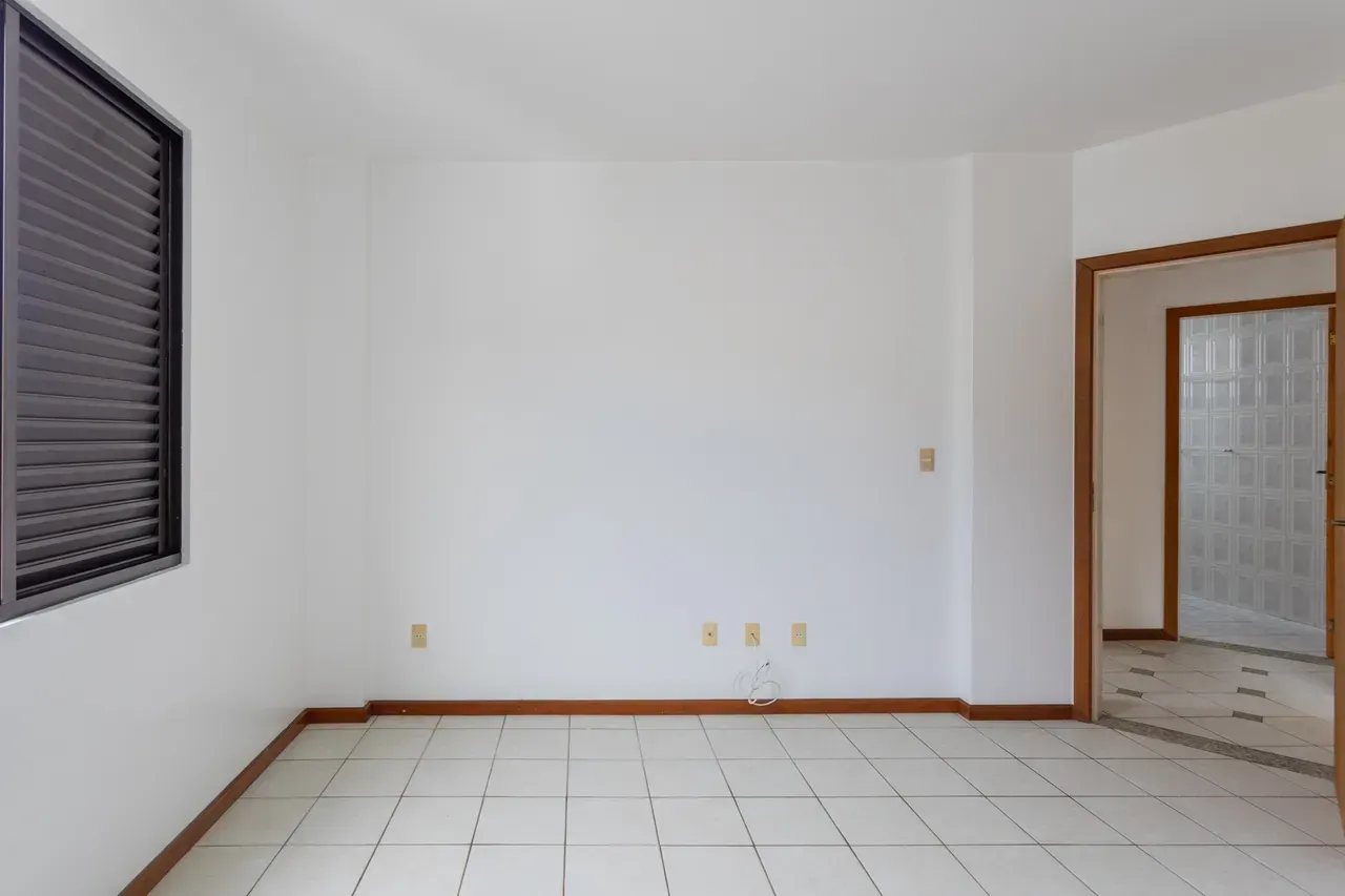 Вид на гори та 2 спальні: квартира 110 м² — photo 15