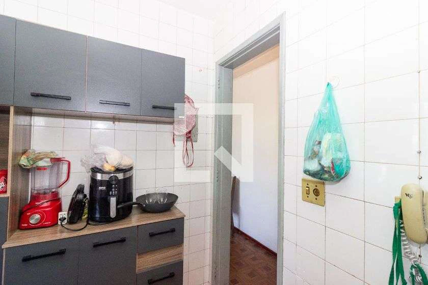 Furnished 70 m² apartment with 2 bedrooms and 1 parking spot — photo 11