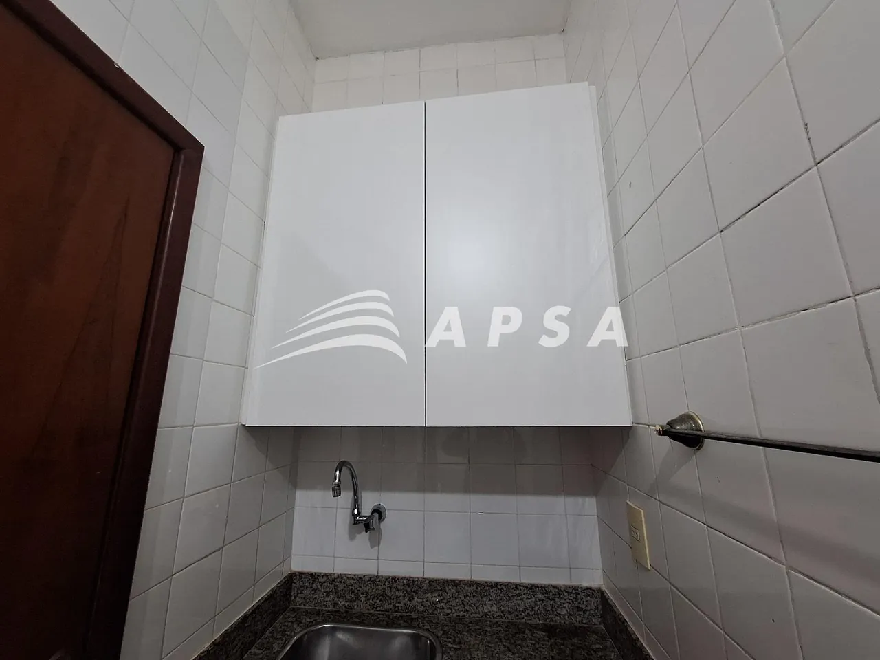Apartamento mobiliado com 2 quartos e 1 banheiro — photo 10