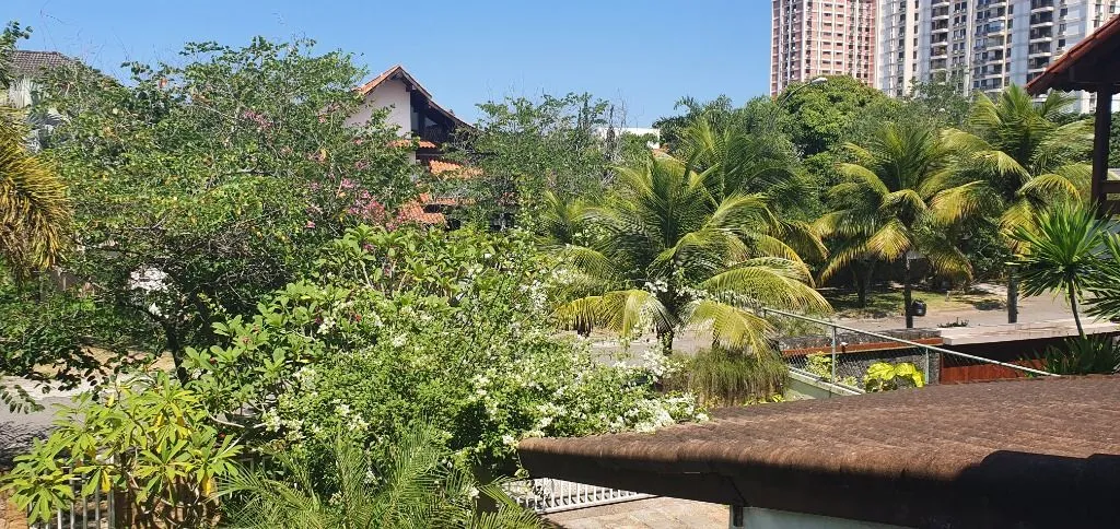 Casa com 3 dormitórios, 5 banheiros e 650 m² — photo 26
