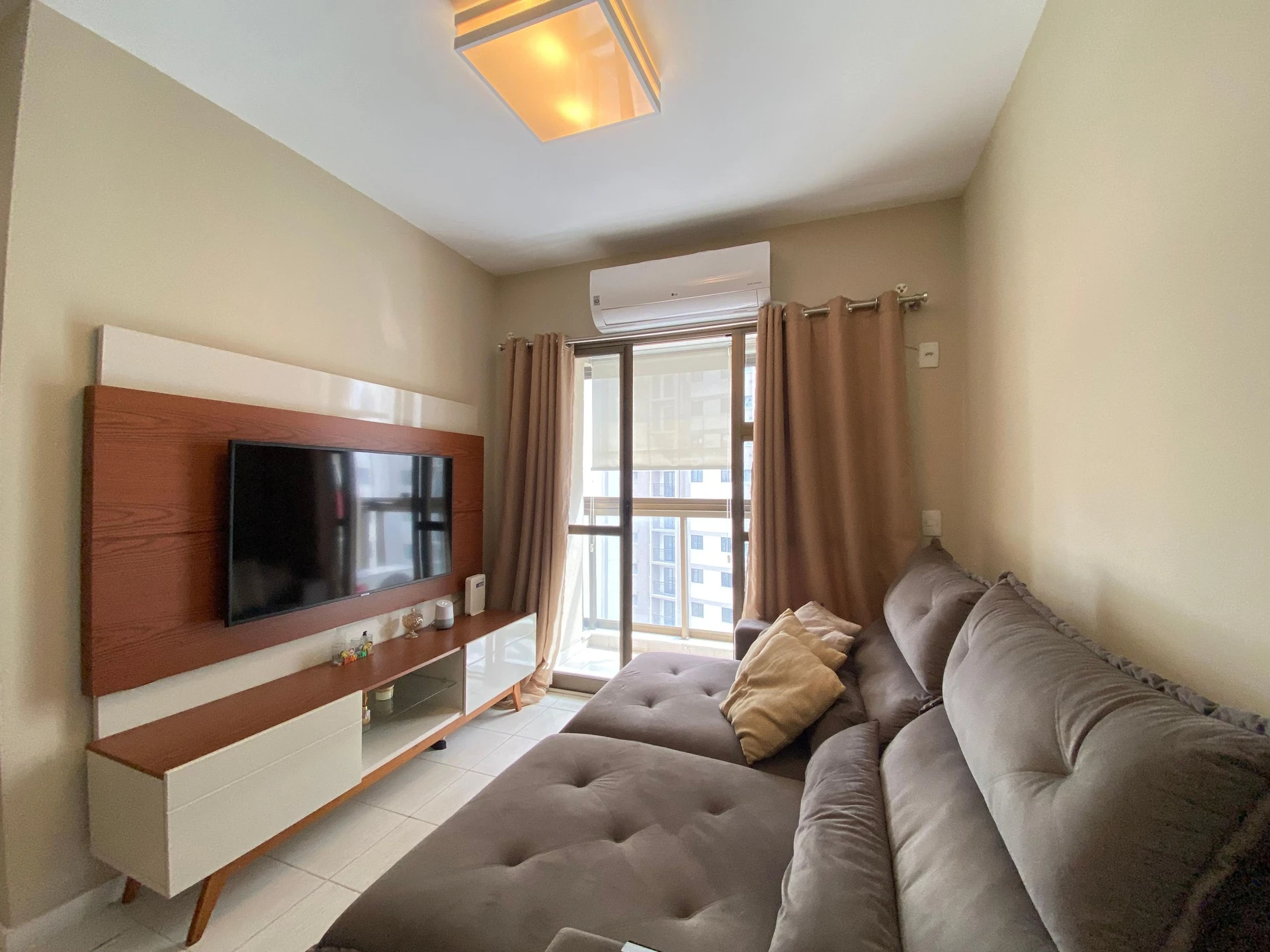 Home office in a 2-bedroom apartment, 55 m² — photo 32