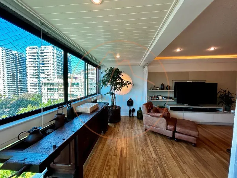 Furnished apartment, 419 m², with a bathtub — photo 11