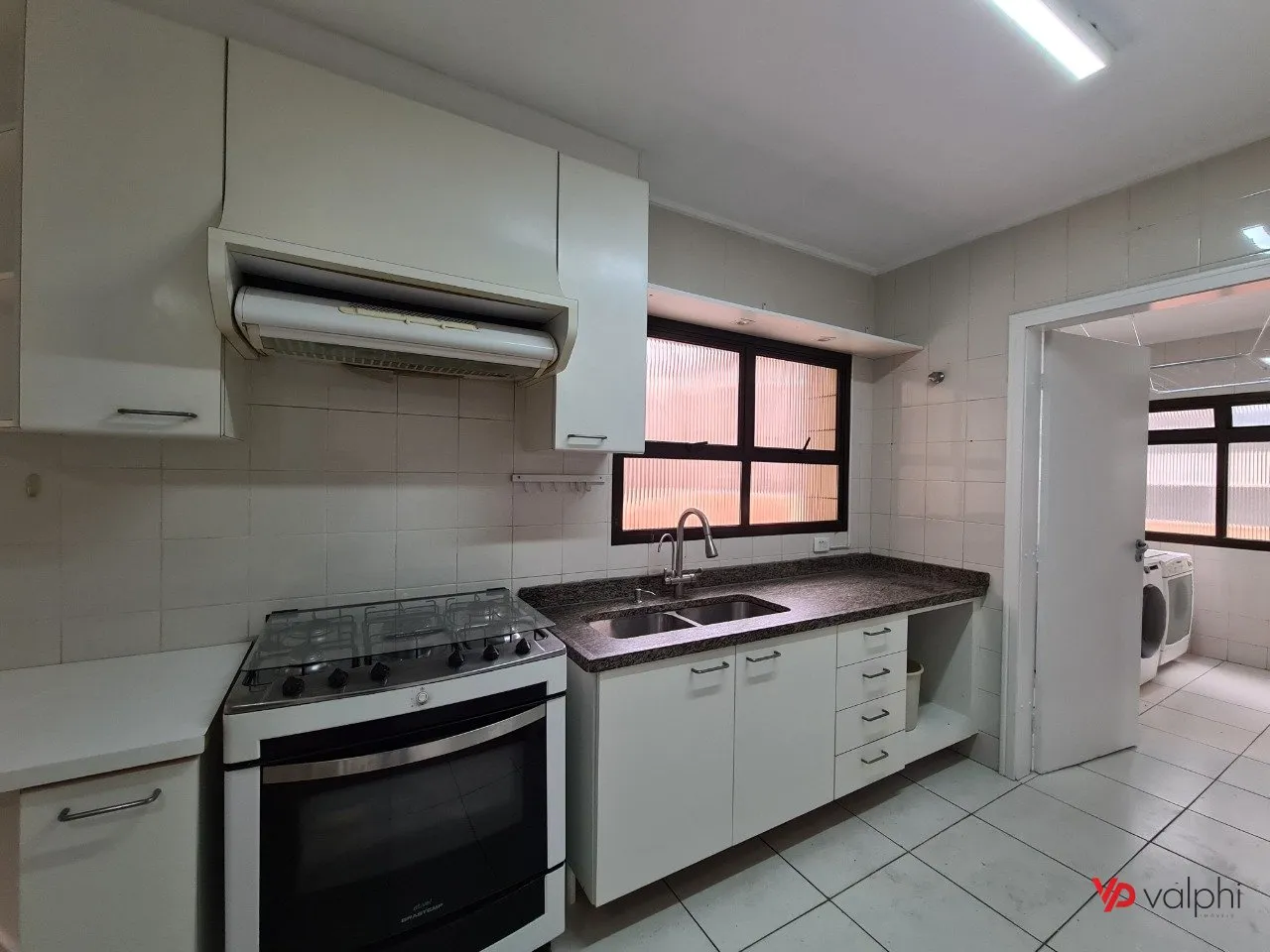 Квартира з 3 спальнями, 4 ванними та 2 паркомісцями — photo 14