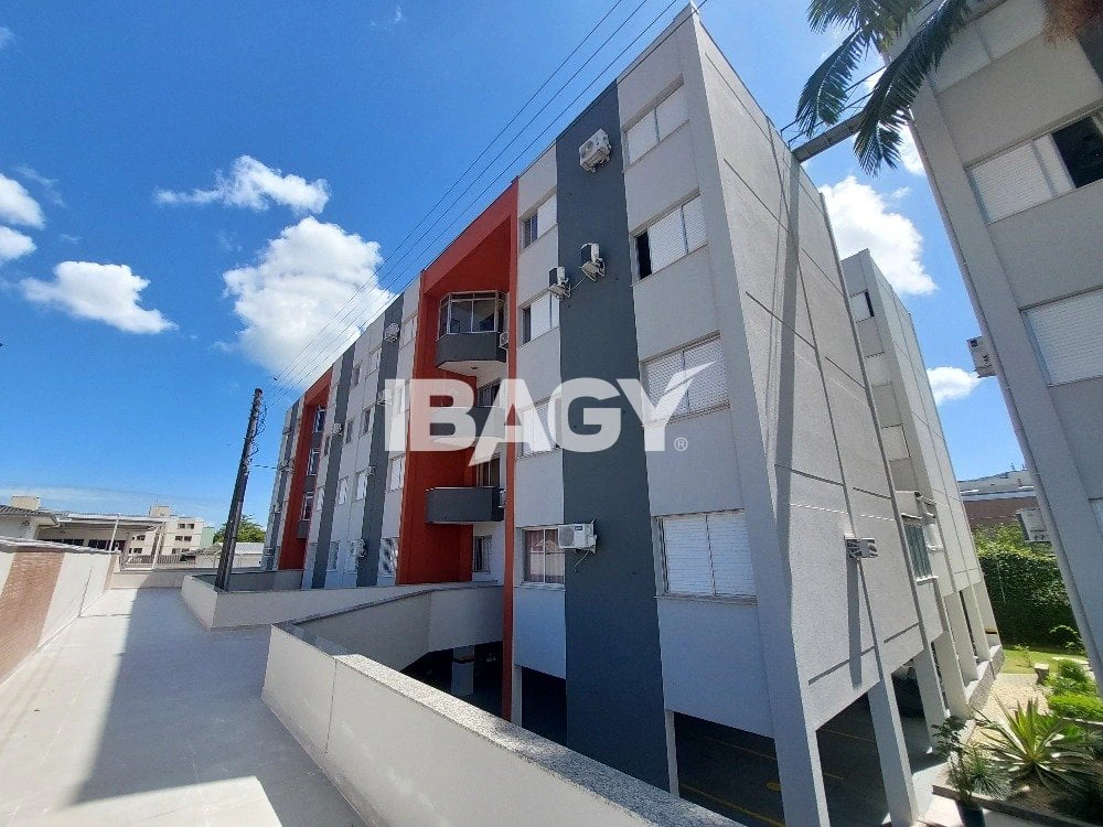 Стиральная машина и 3 спальни: квартира 86 м² — photo 30