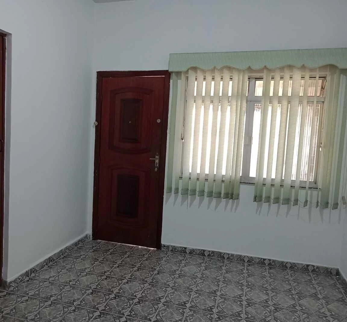 Unfurnished apartment with 2 bedrooms and 1 bathroom — photo 9