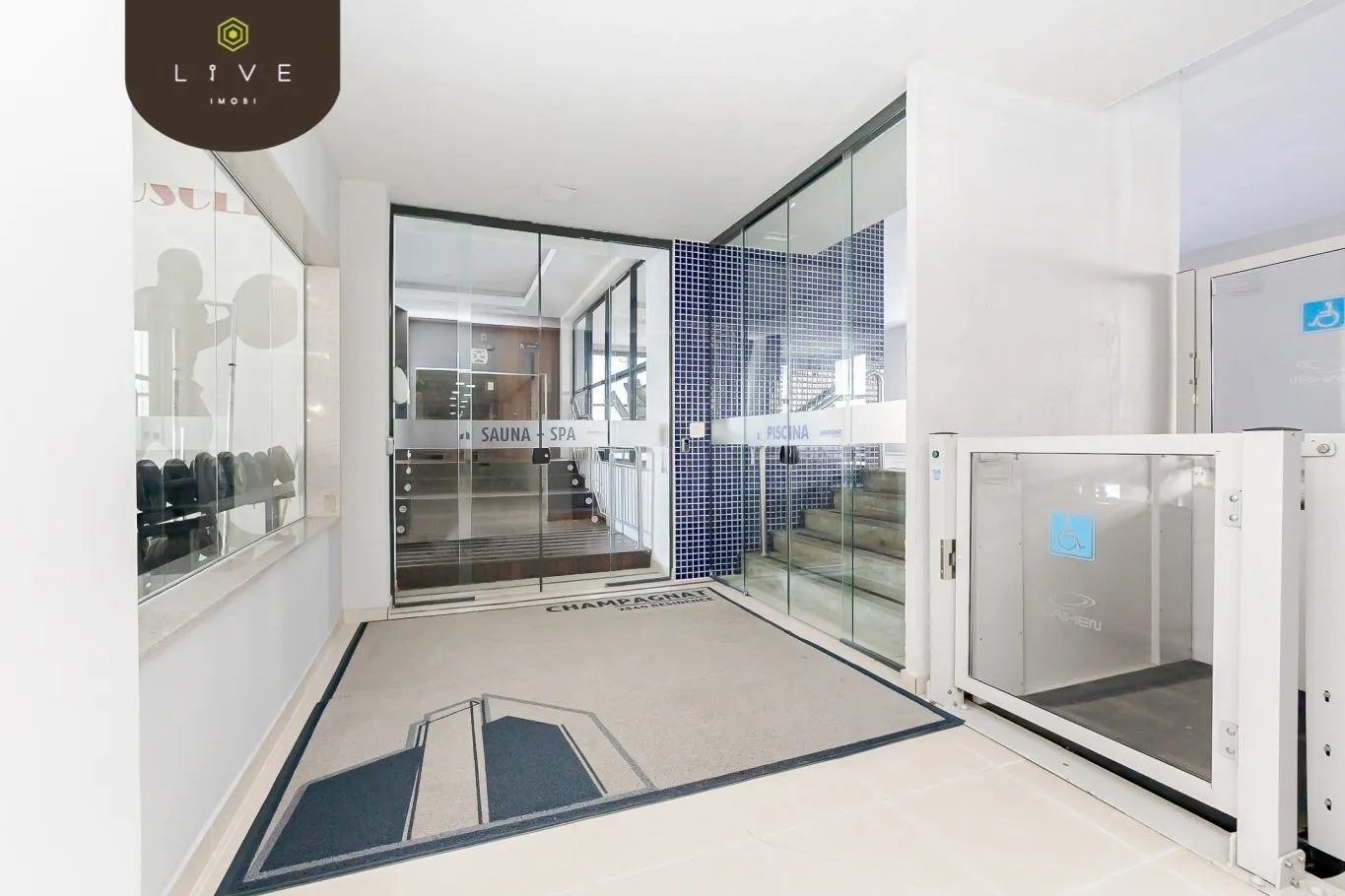48 m² studio with balcony and private BBQ — photo 28