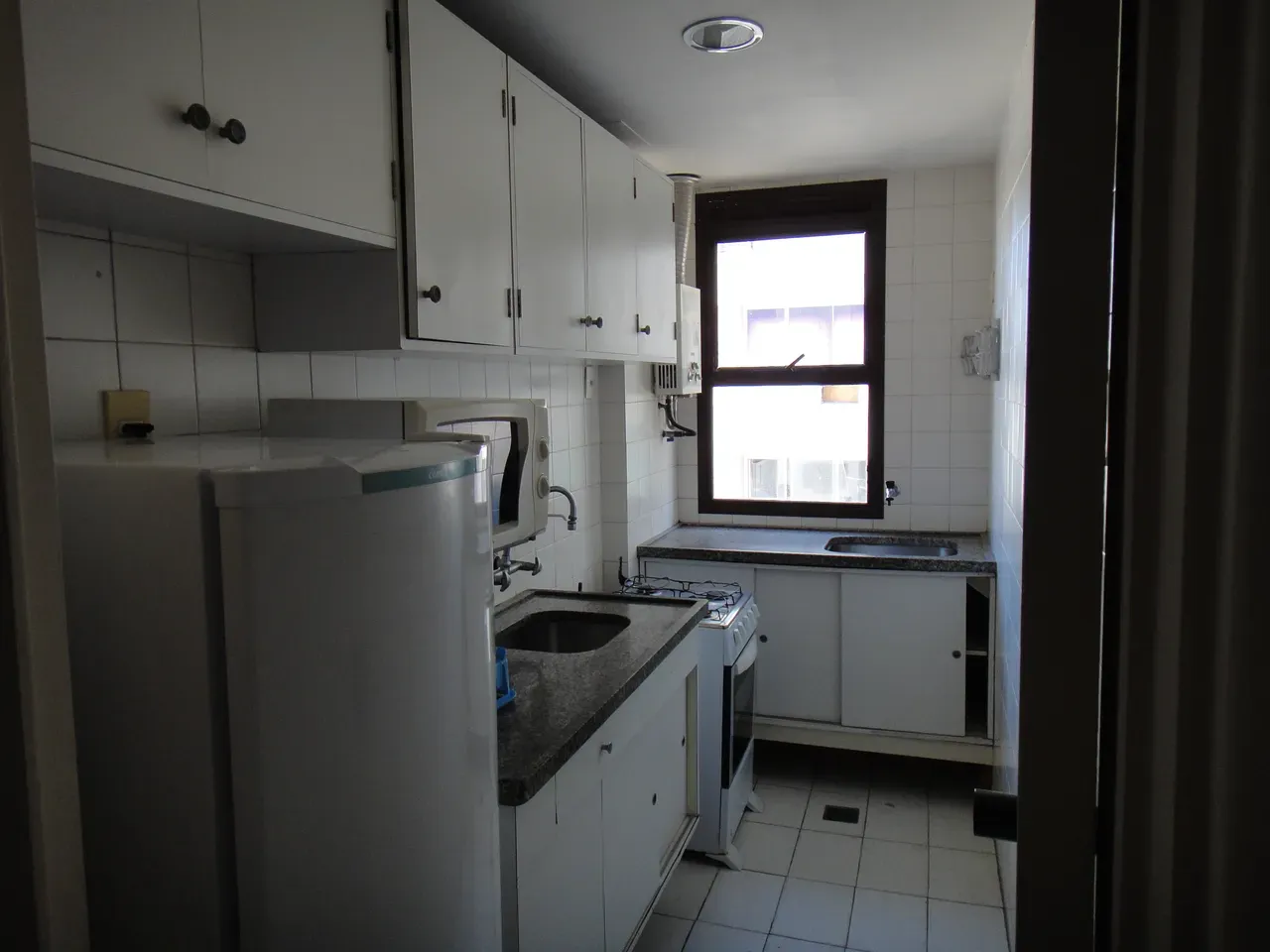 Furnished 48 m² apartment with 1 bedroom on the 9th floor — photo 2