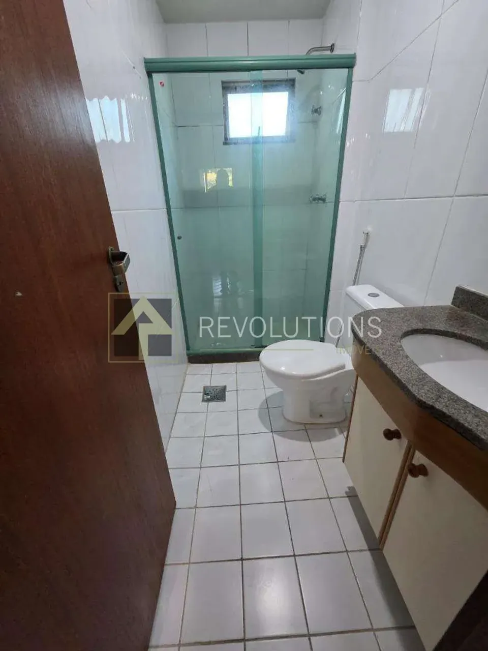 Apartamento mobiliado com 3 quartos e 3 banheiros — photo 5