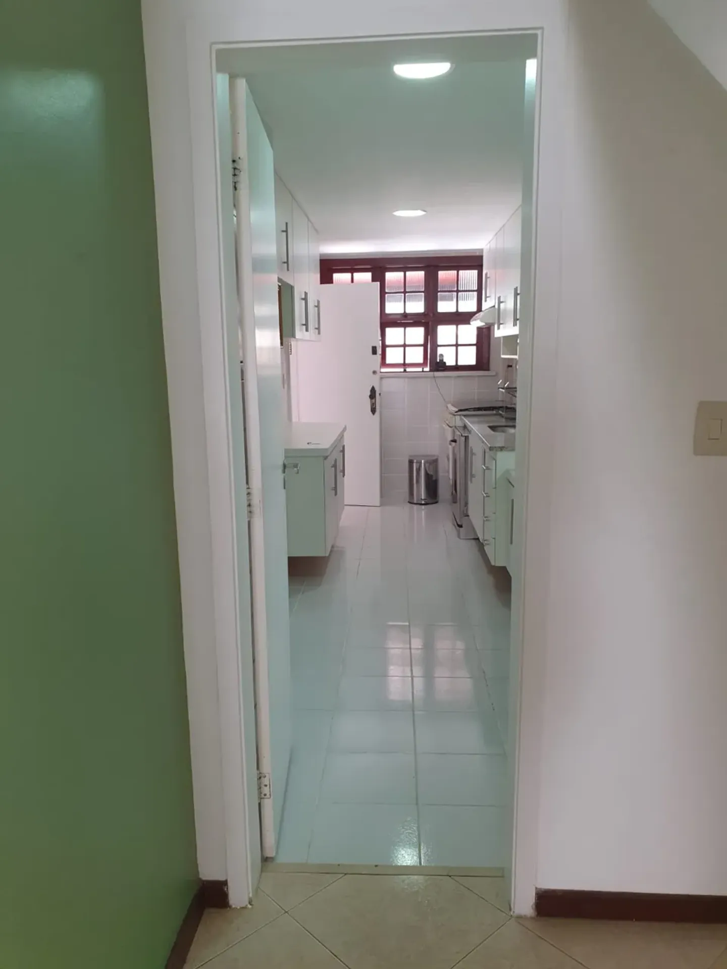 House, 296 m², with a private BBQ — photo 11