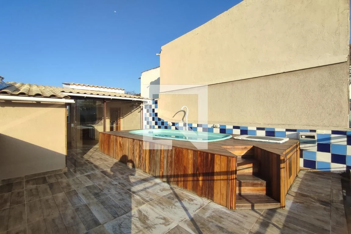 Unfurnished house with 3 bedrooms and 4 bathrooms — photo 35