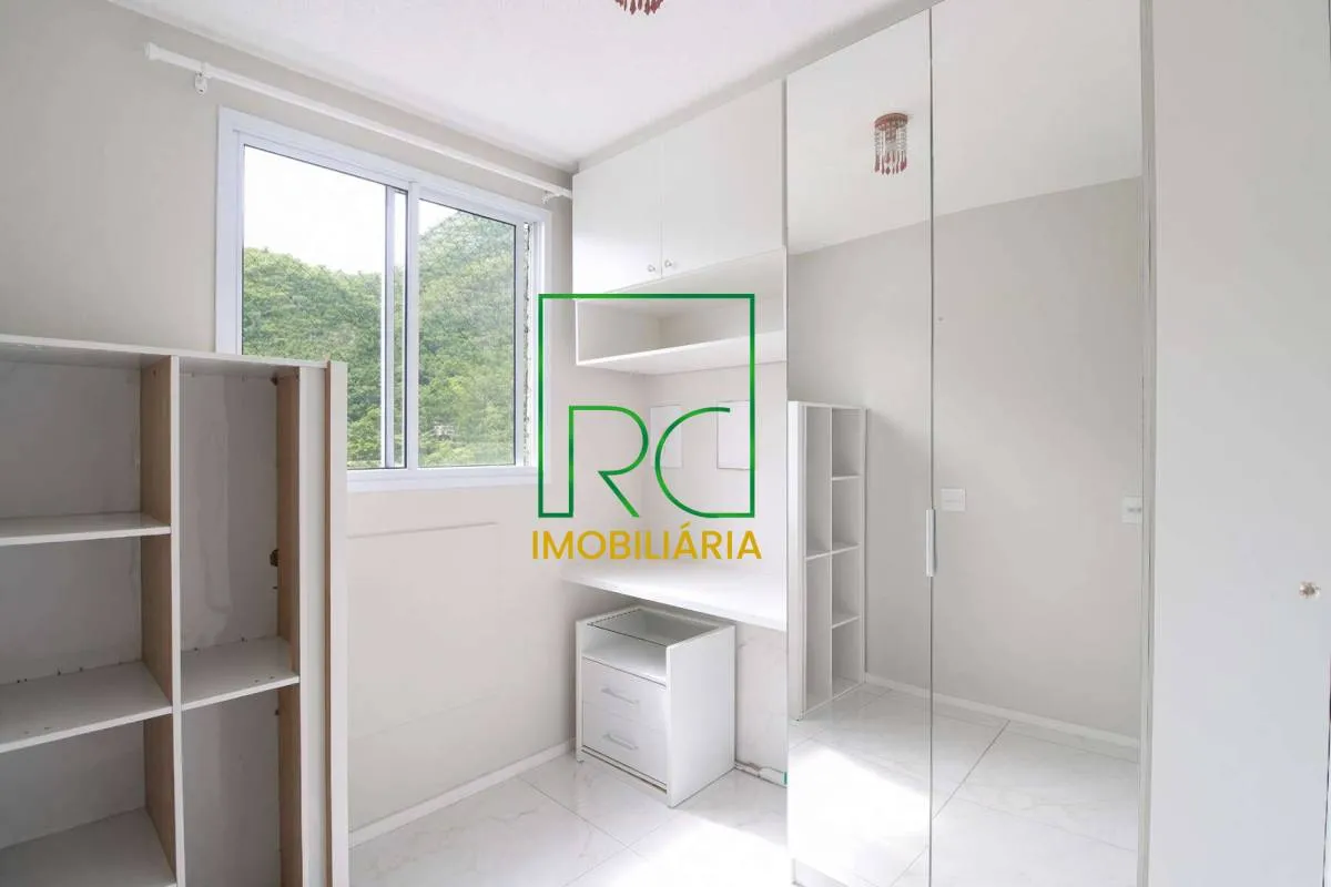 Mountain view in a 2-bedroom apartment, 44 m² — photo 5