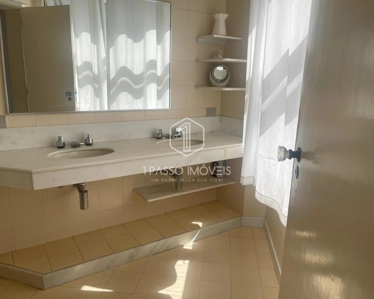 Меблированная квартира 216 м² с 3 спальнями и 1 сьютом — photo 36