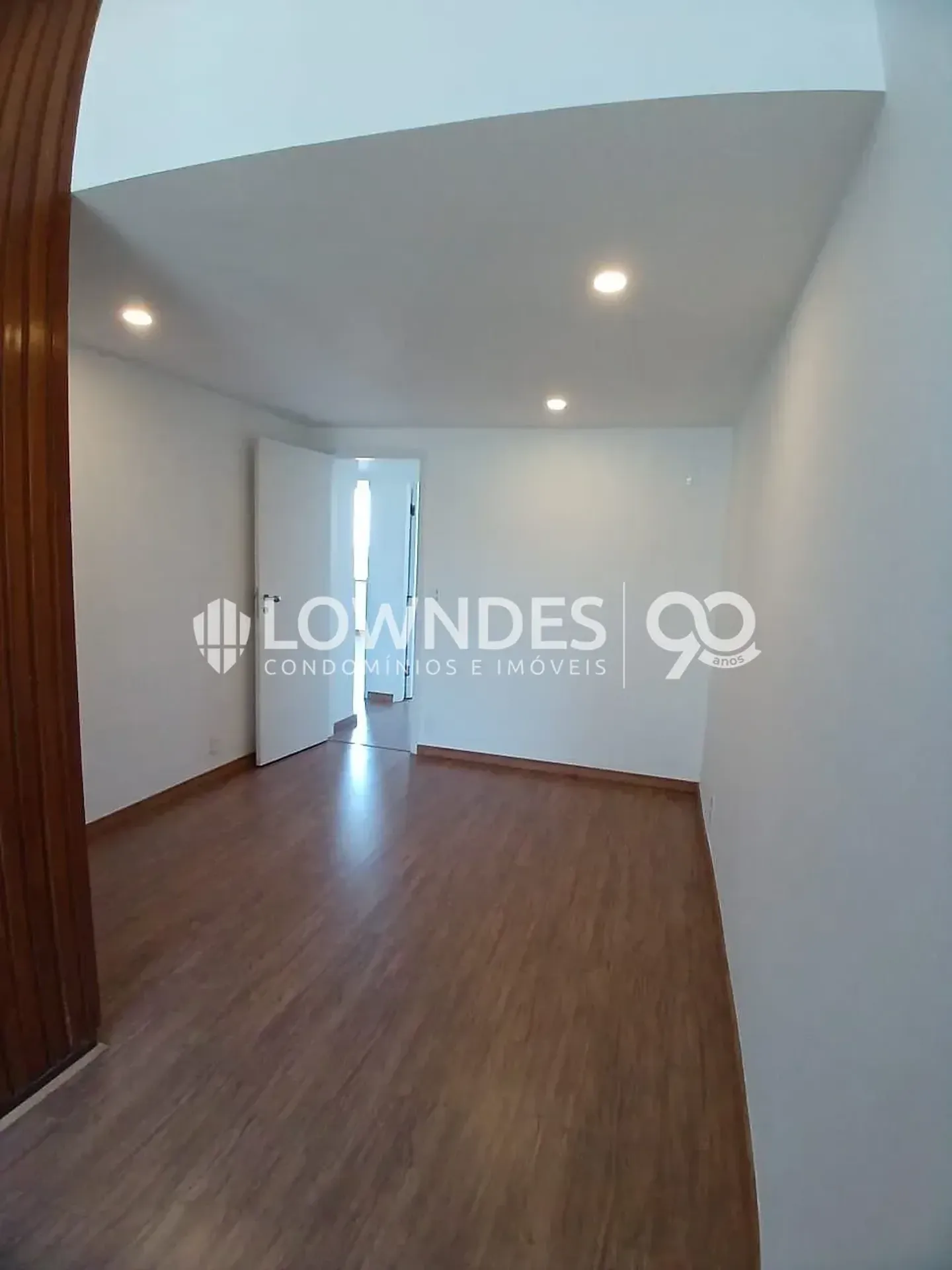 3-bedroom apartment with 1 bathroom and parking space — photo 28