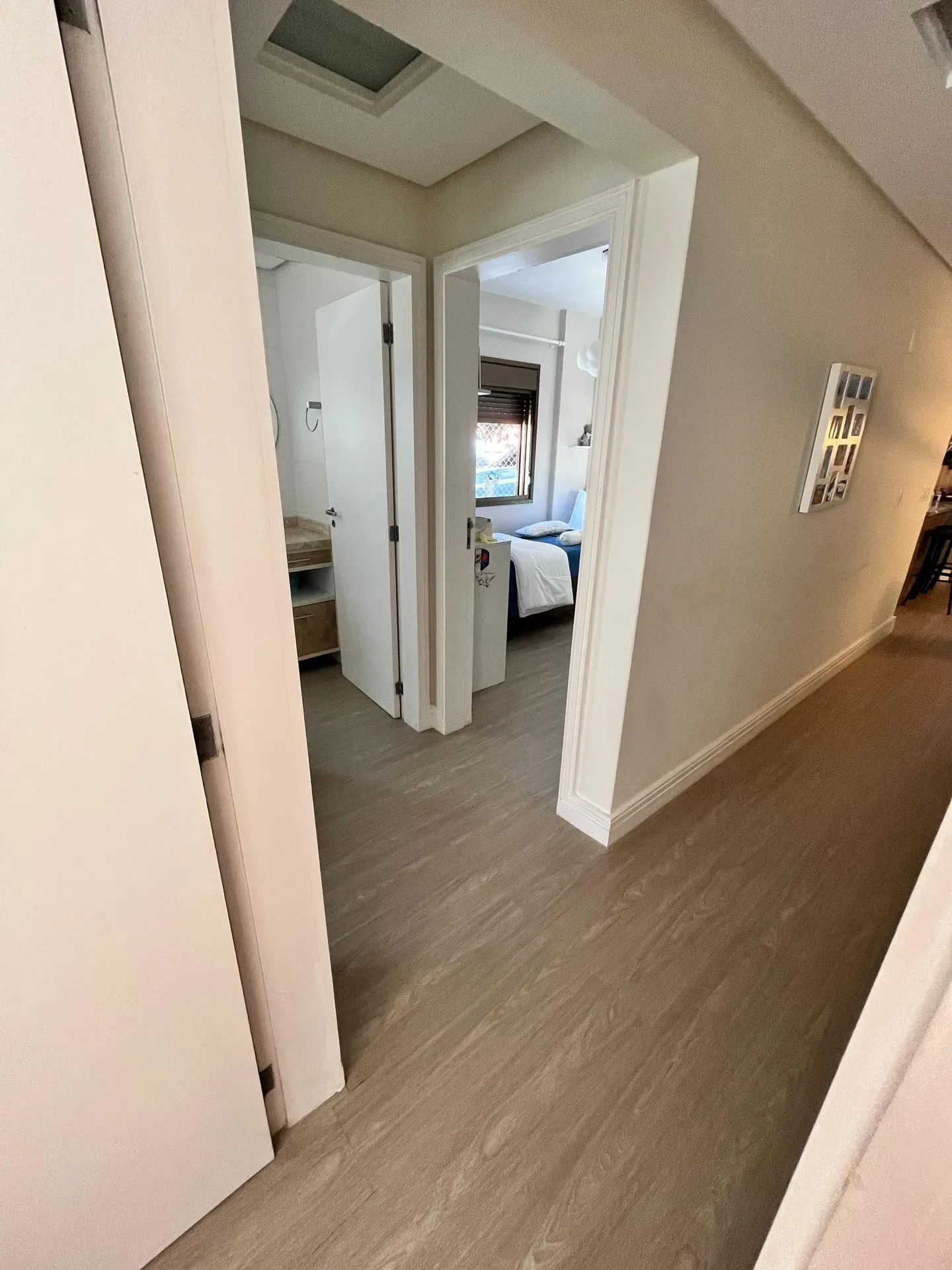 Furnished 3-bedroom apartment with 3 bathrooms — photo 20