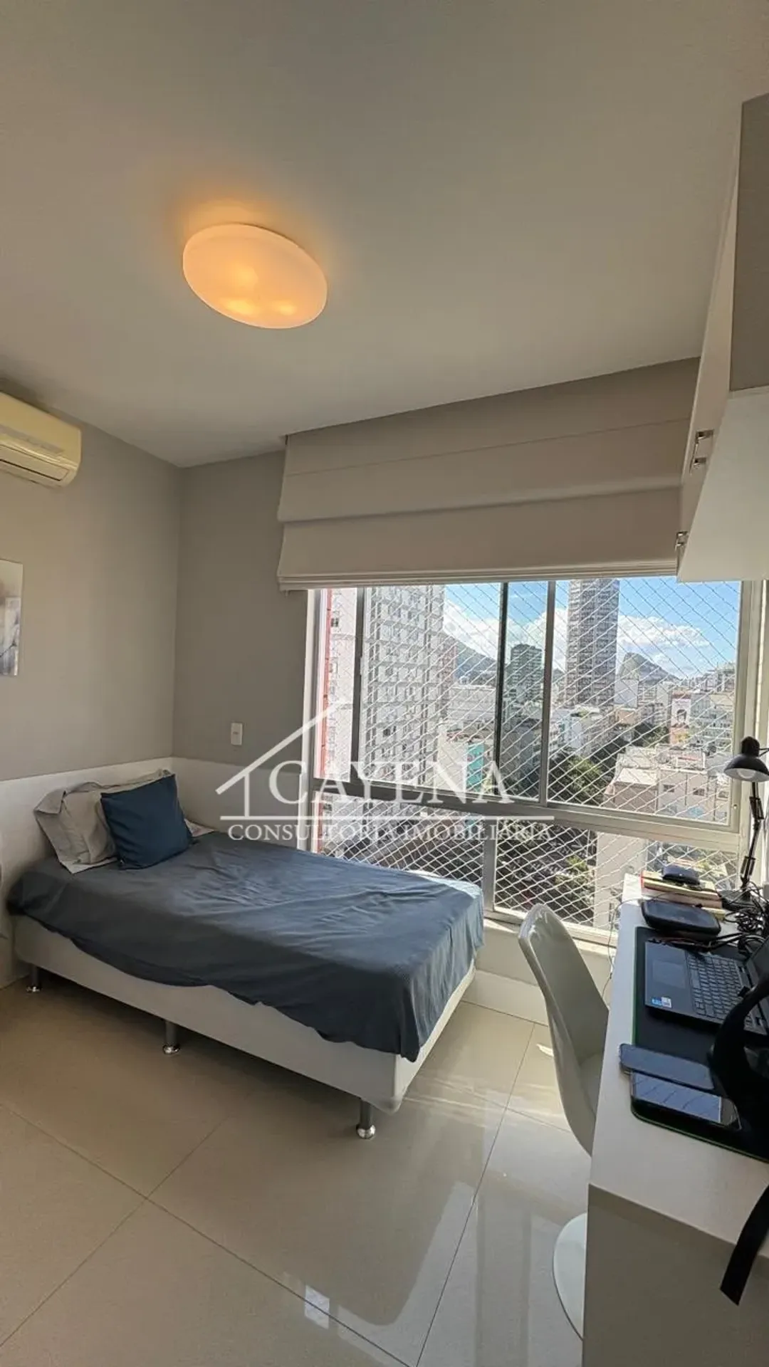 Apartment on the 12th floor with a water view — photo 27