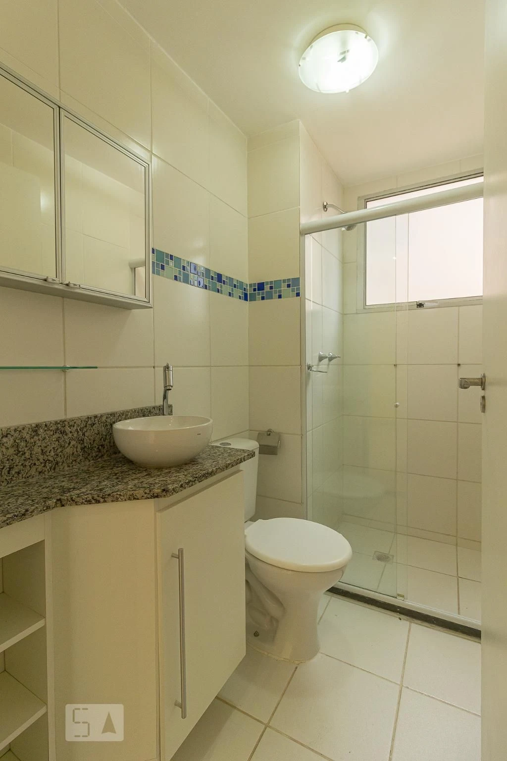2-bedroom apartment with 1 bathroom and parking — photo 9