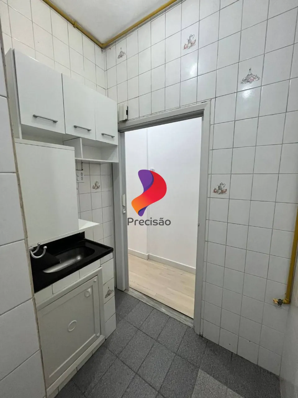 Studio-style apartment with split bedroom and living 28 m² — photo 11