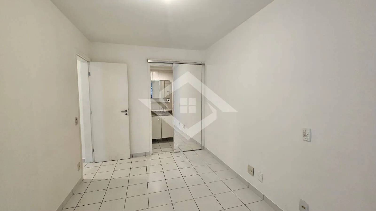 2-bedroom apartment with en-suite and a gas kitchen — photo 20