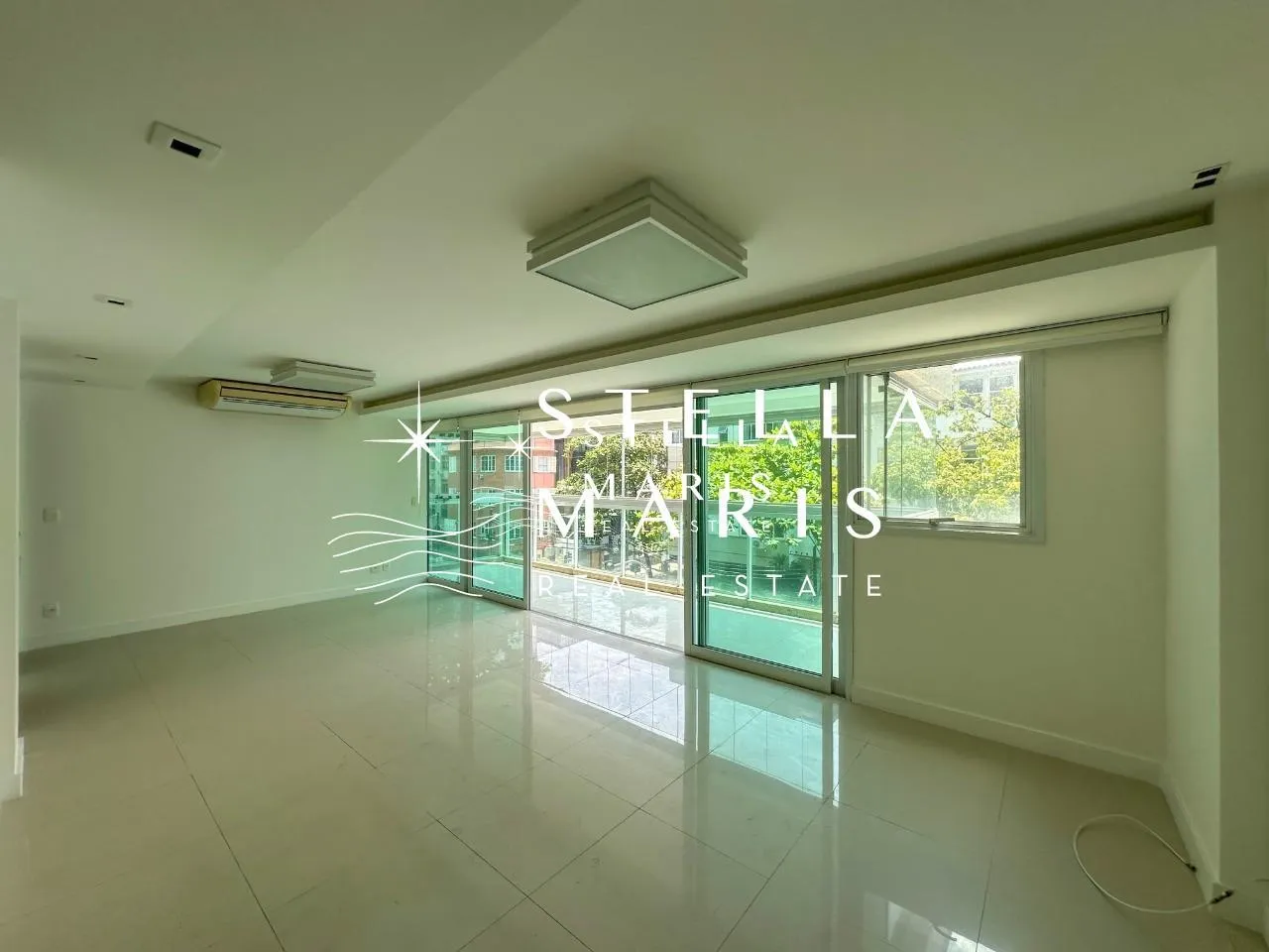 Apartment with 4 bedrooms and glassed-in balcony — photo 5