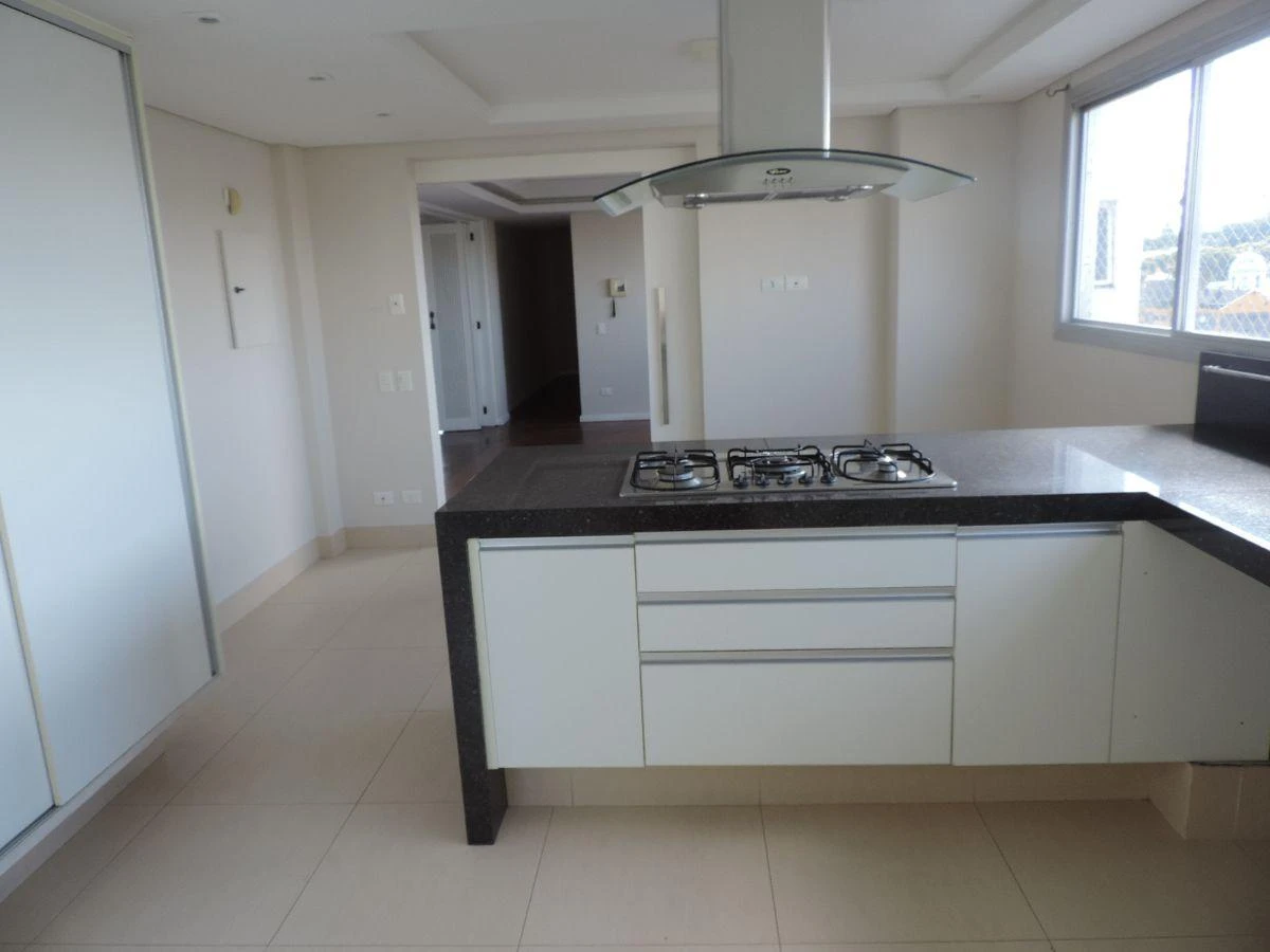 312 m² apartment with an open-plan kitchen — photo 36