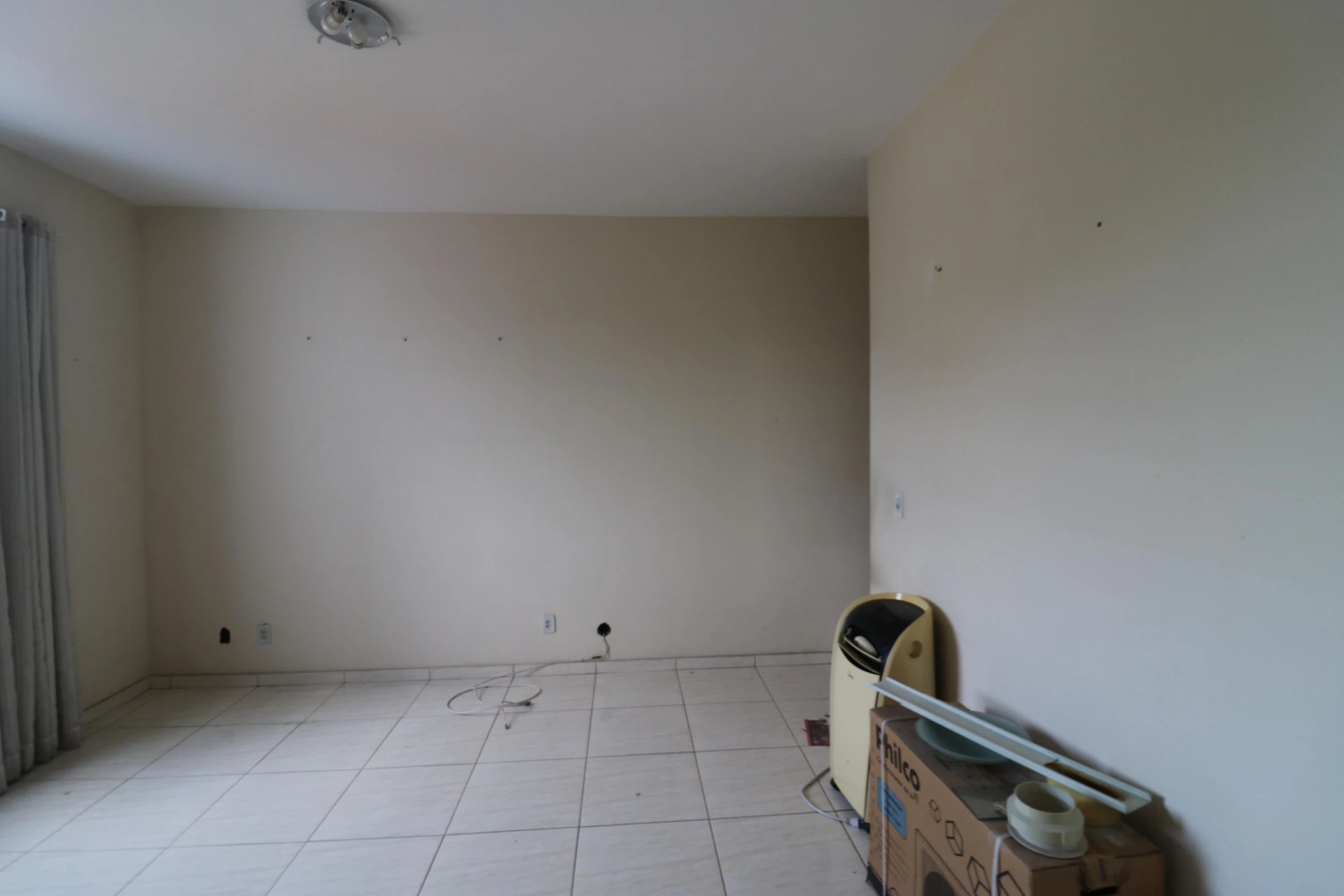 Washing machine in a 2-bedroom apartment, 70 m² — photo 24