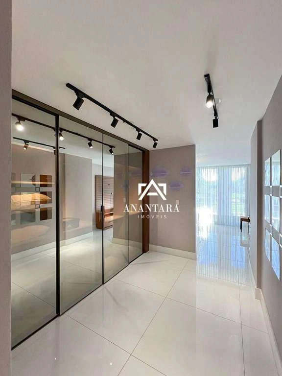 Furnished 980 m² house with 4 en-suite bedrooms — photo 19