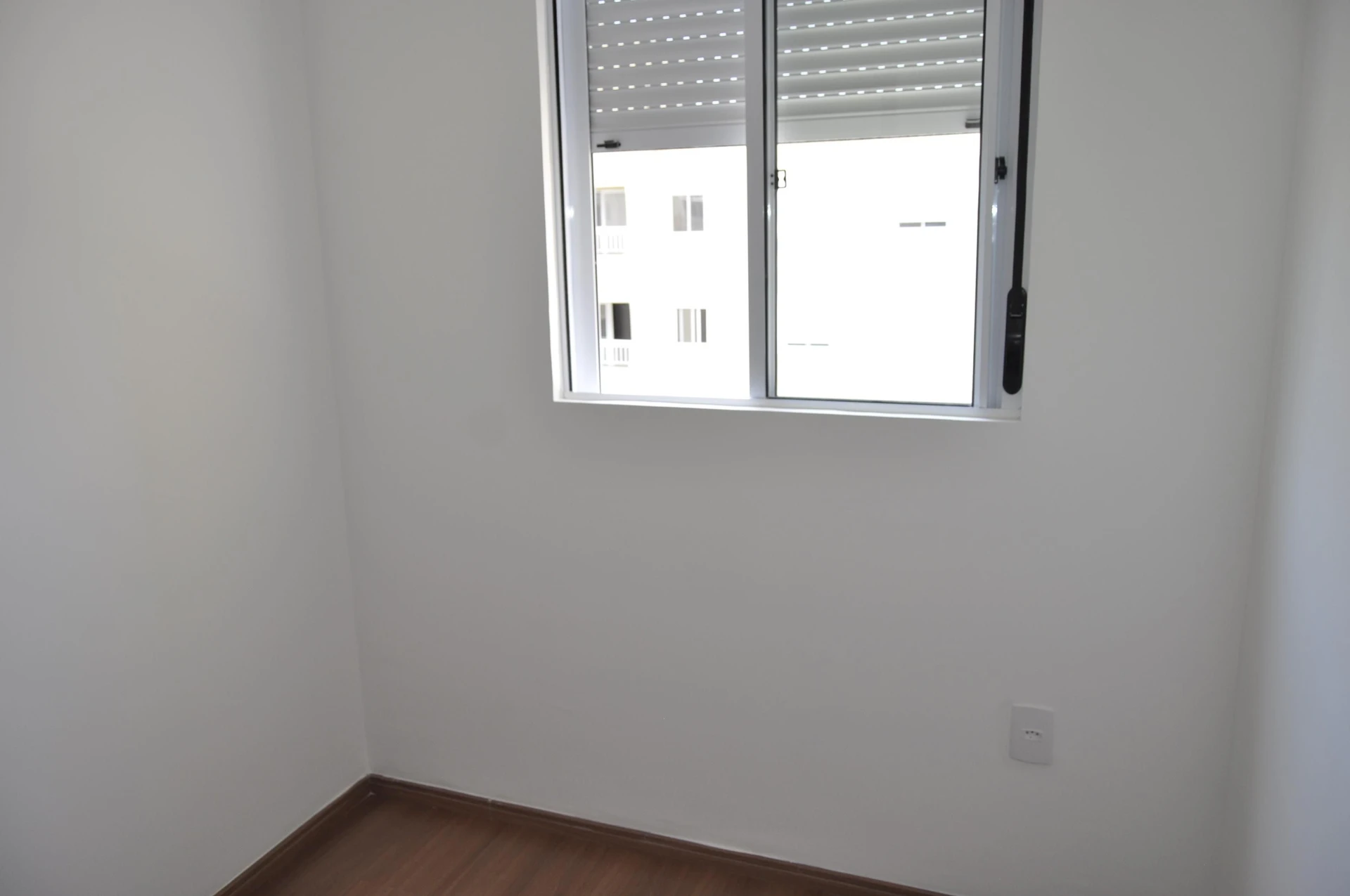 Mountain view in a 2-bedroom apartment, 42 m² — photo 8