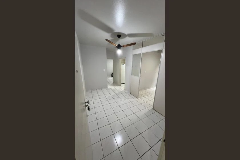 Apartamento sin amueblar con 2 dormitorios y plaza — photo 10