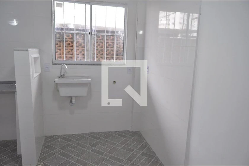 Unfurnished studio with balcony and private garden — photo 5