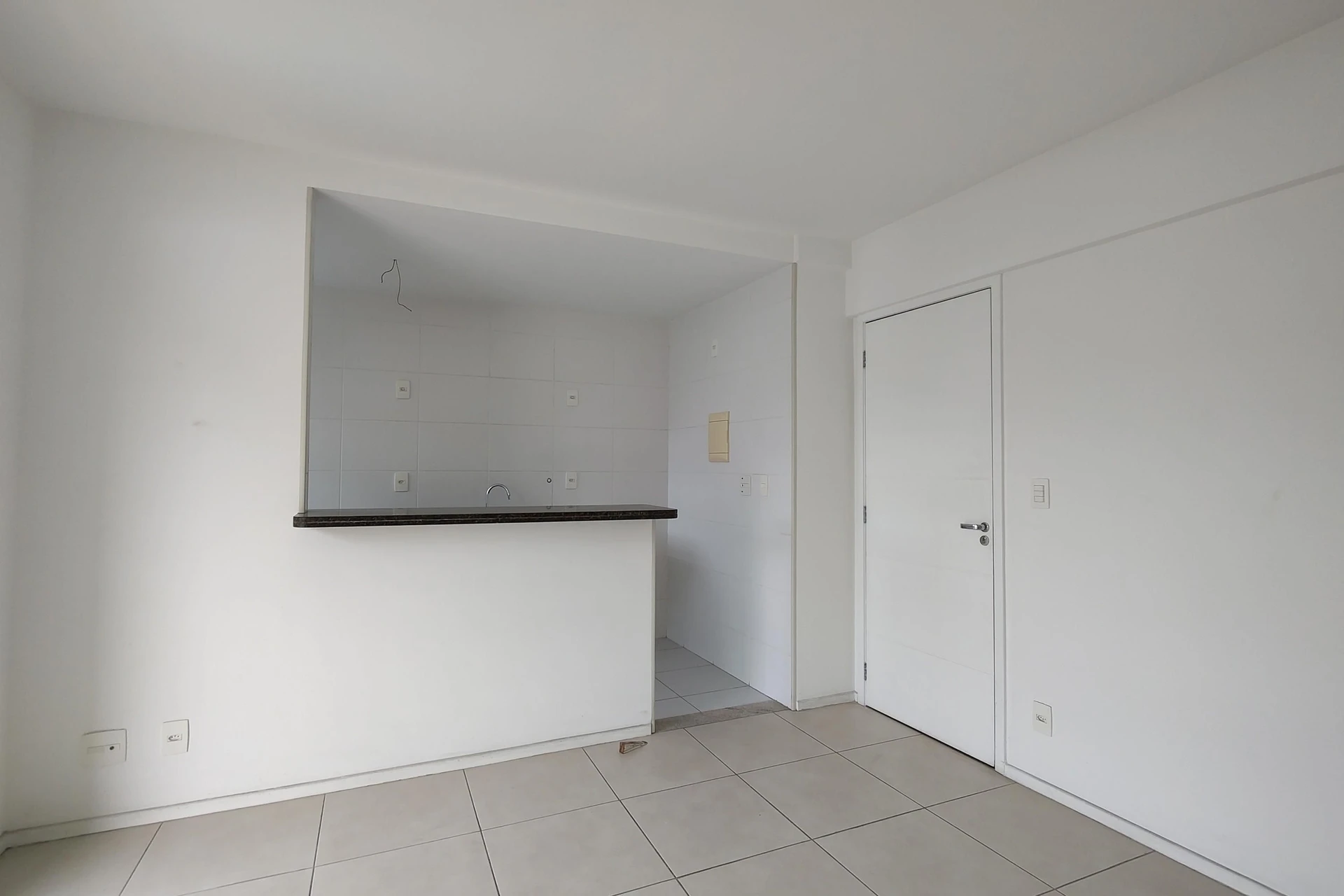 Apartamento de 2 quartos com piscina no condomínio — photo 43