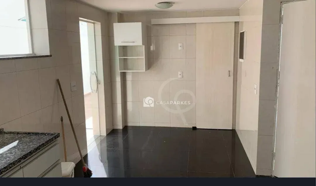 House for rent with 5 bedrooms and 450 m² — photo 13