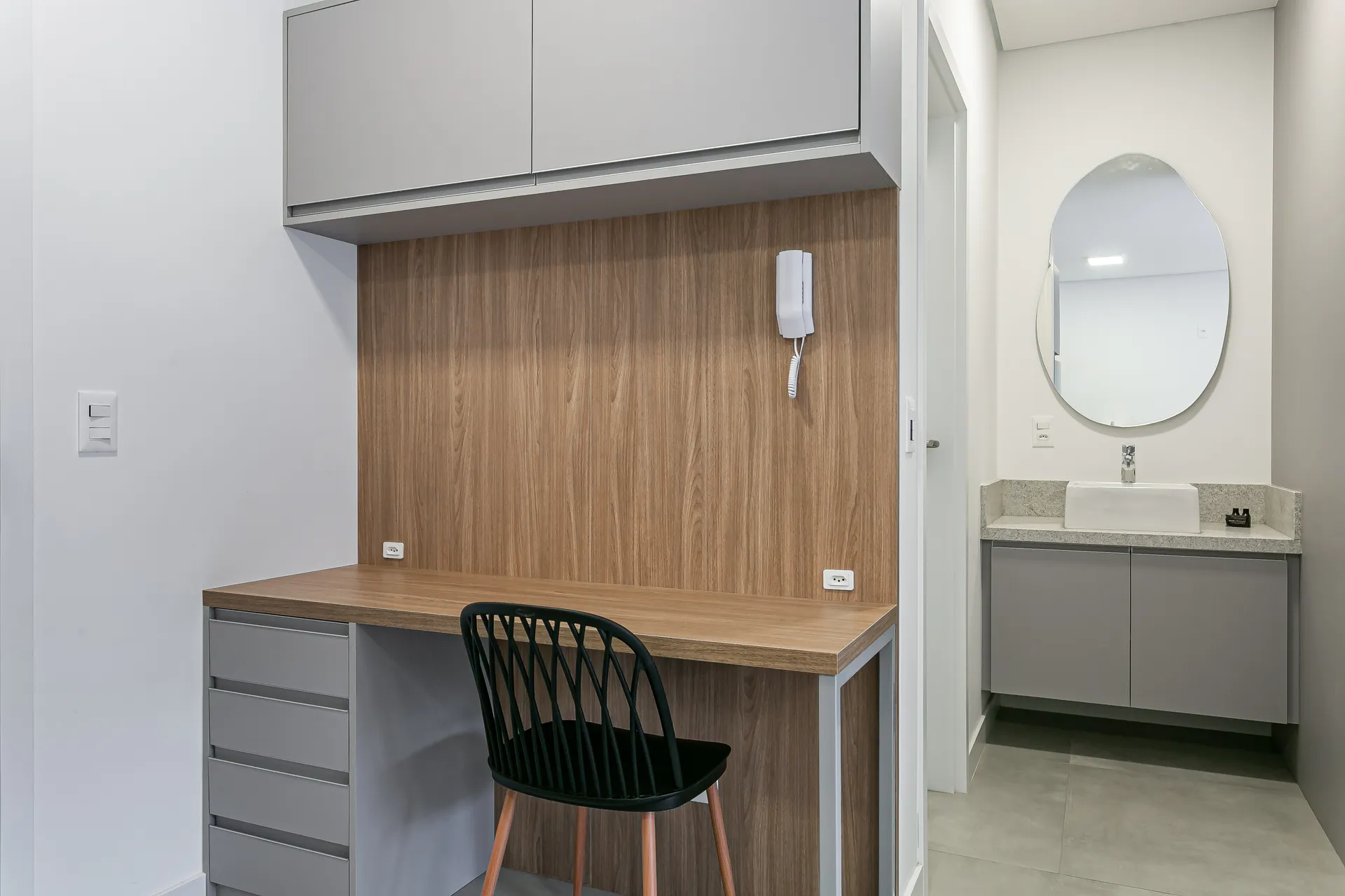 Меблированная квартира с террасой 80 м² и 1 спальней — photo 9