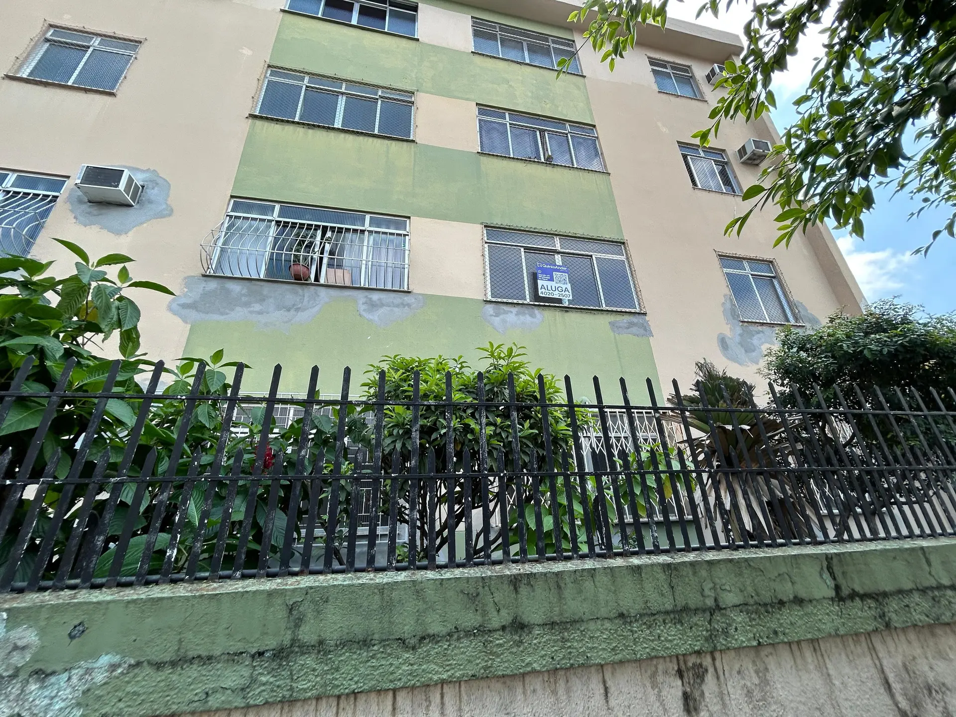 Рабочее место и 2 спальни: квартира 43 м² — photo 31