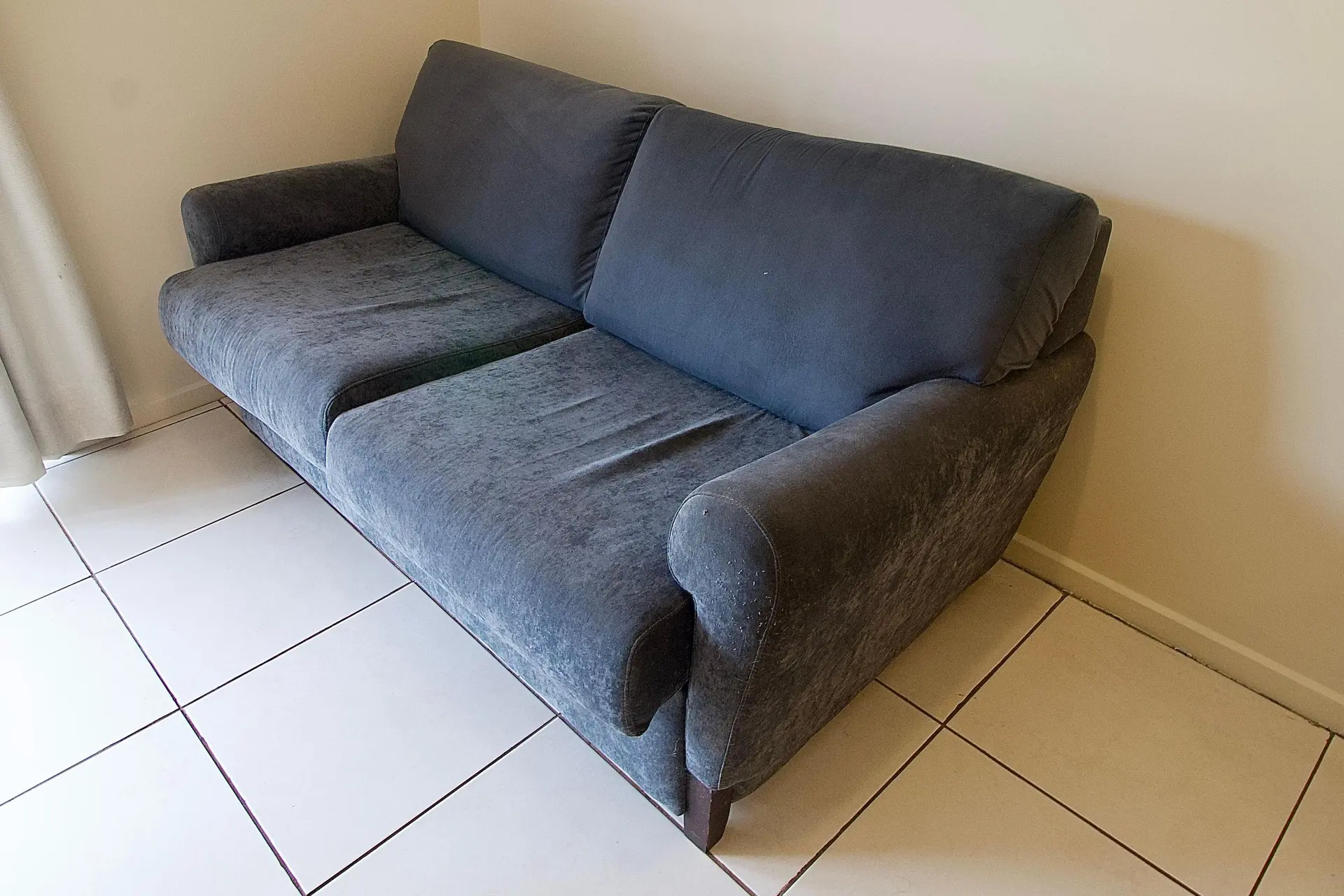 Furnished 1-bedroom apartment with a balcony — photo 22