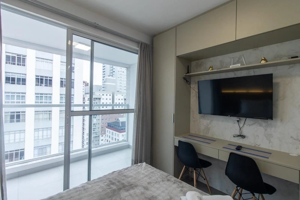 Студия 20 м² со стиральной машиной и панорамными окнами — photo 16
