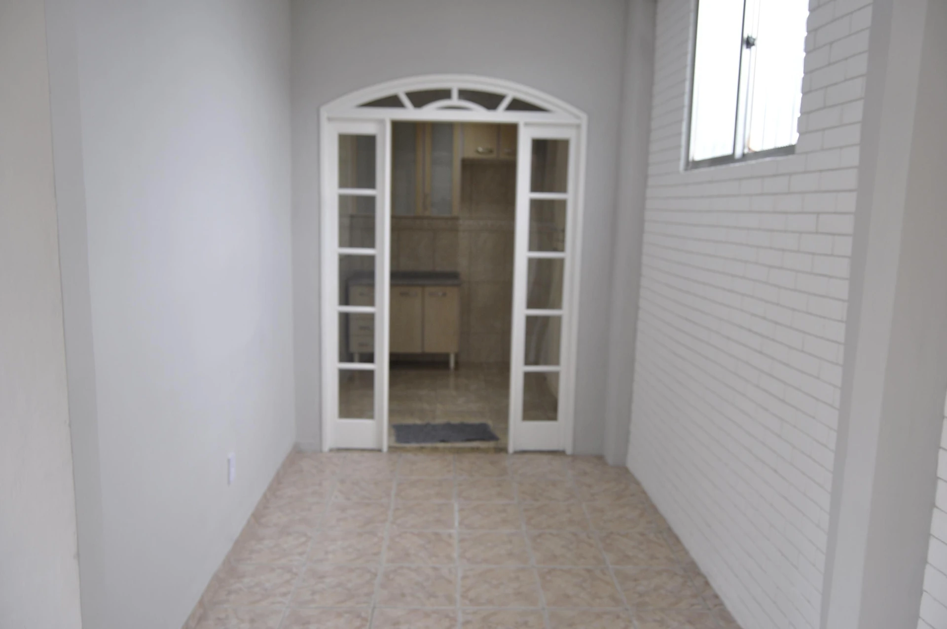 2-bedroom house with a garden — photo 27
